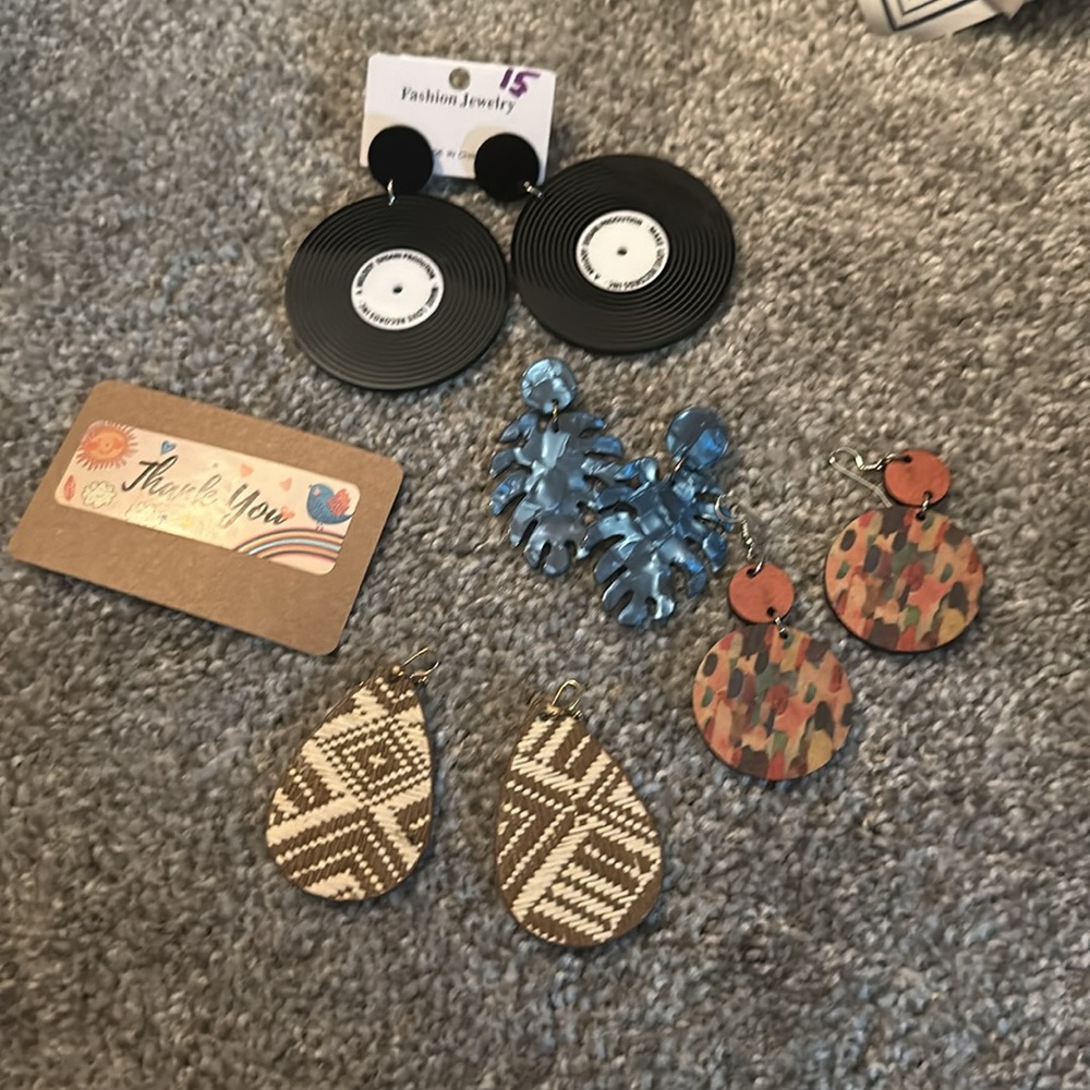4 pair Earring bundle!